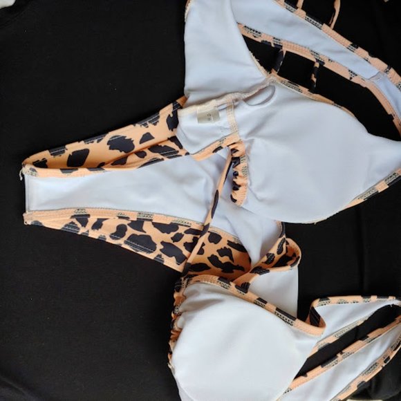 *NWOT Animal Wrap Around Bathing Swim Suit / Size S/ black and tan - Picture 8 of 9